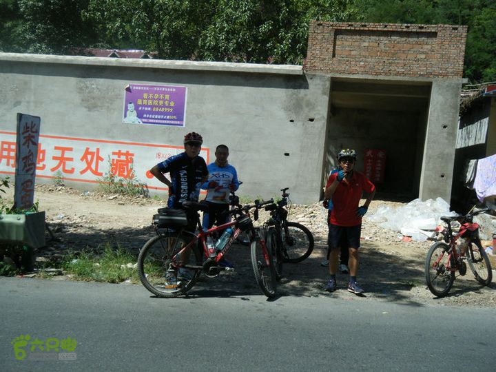 13.8.19武当山骑行DSCF4269