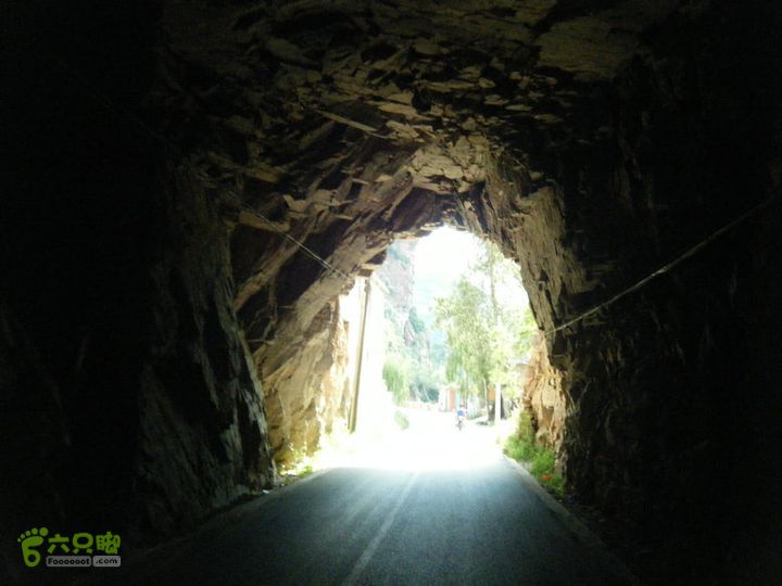 13.8.19武当山骑行DSCF4312