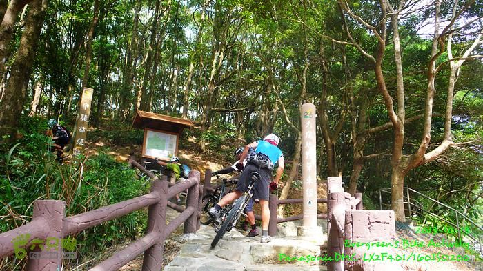 2013 10 13 重陽節 - 四個半登P1580368