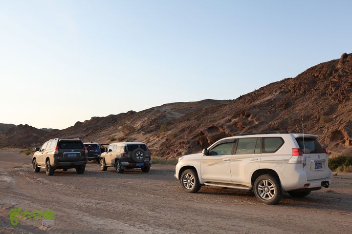 穿越黒戈壁第一天（额济纳-马鬃山）IMG_9954