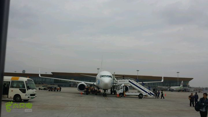 拉萨-昆明昆明长水机场-东航昆明公司 B5802
