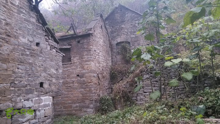 2013-11-02镇门峪西厢行者峪岳峪黄连峪IMG_20131102_135845_眸目压缩