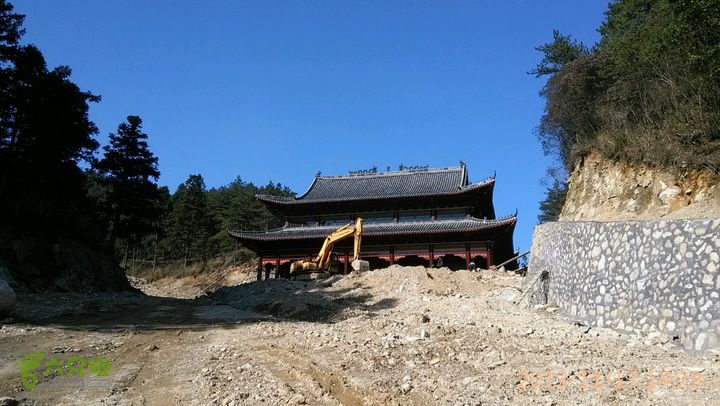 宜春明月山～羊狮慕～武发客栈～金顶～萍乡武功山2013-11-17 14:29:45