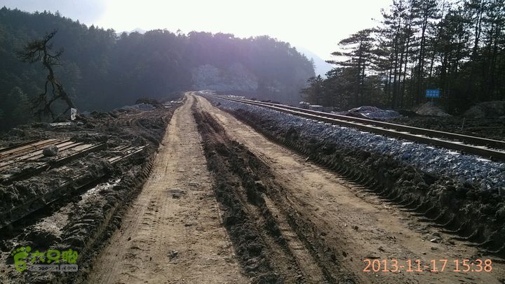 宜春明月山～羊狮慕～武发客栈～金顶～萍乡武功山2013-11-17 15:38:54