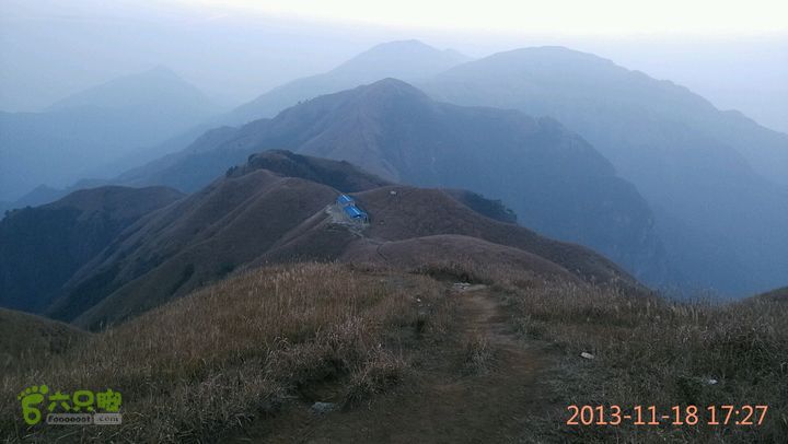 宜春明月山～羊狮慕～武发客栈～金顶～萍乡武功山2013-11-18 17:27:39