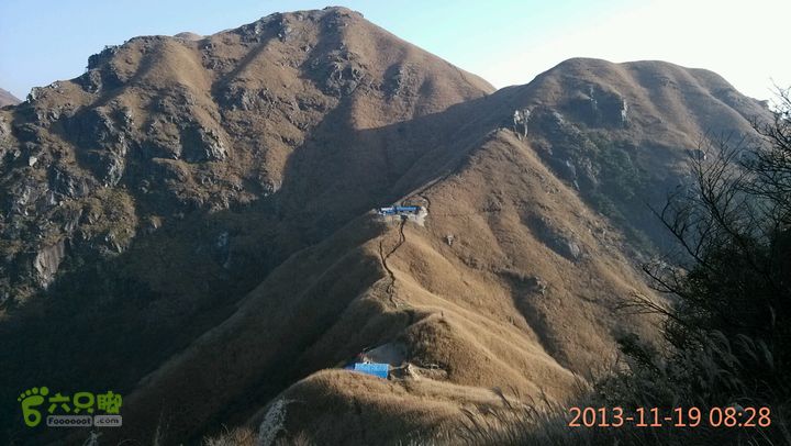 宜春明月山～羊狮慕～武发客栈～金顶～萍乡武功山远看绝望坡