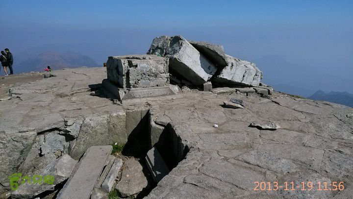 宜春明月山～羊狮慕～武发客栈～金顶～萍乡武功山2013-11-19 11:56:07