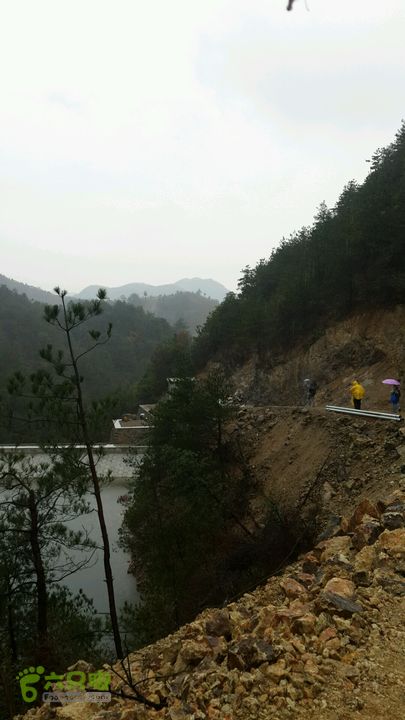 西霞坑古道2013-11-24 12:00:15