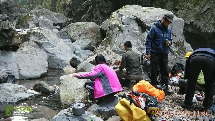 永泰岭路乡凤落村－荷溪－岭路乡叶洋村溯溪穿越2013-12-29 11:46:55