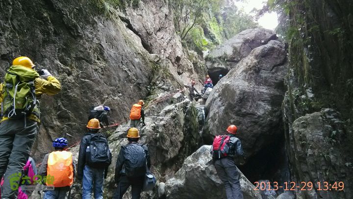 永泰岭路乡凤落村－荷溪－岭路乡叶洋村溯溪穿越2013-12-29 13:49:28