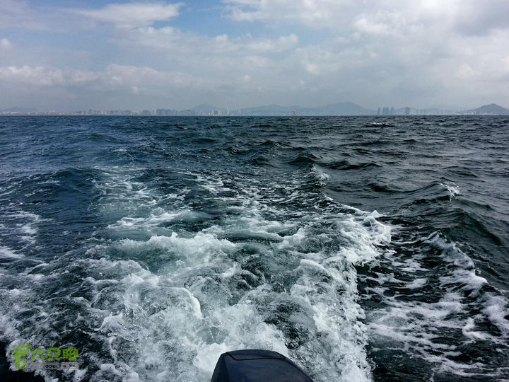 2014-01-11 三亚湾无名小岛冲锋舟试航20140111_125056