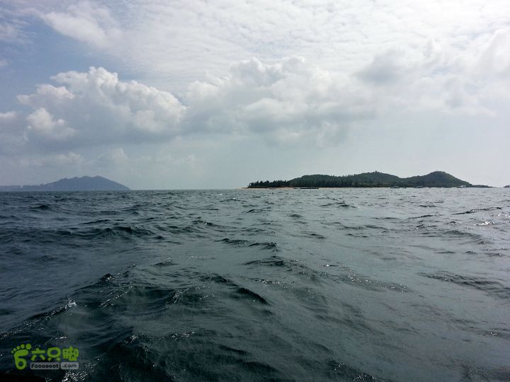 2014-01-11 三亚湾无名小岛冲锋舟试航20140111_130243