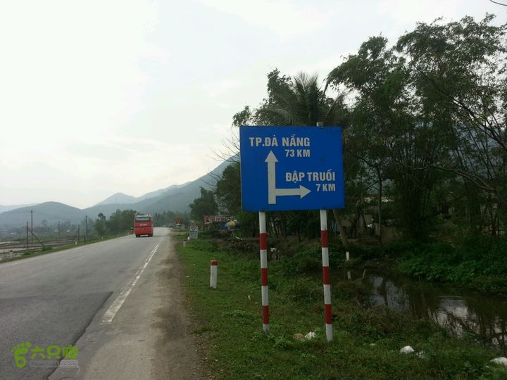 20140115顺化到岘港最美的盘山公路还有这些到岘港