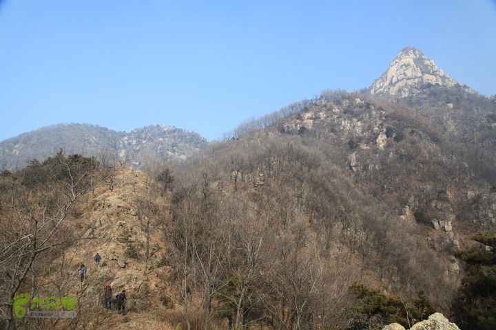 泰山拔山沟-水湾沟-风门-中山梁-龙傲山梁-三岔五沟回看龙蛟峰