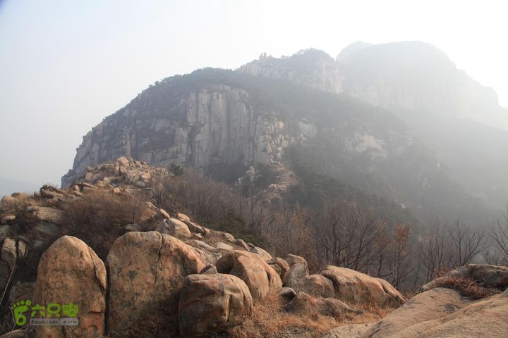 泰山拔山沟-水湾沟-风门-中山梁-龙傲山梁-三岔五沟傲徕峰