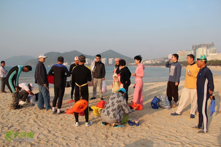 2014-01-18 三亚“大小东海穿越横渡”109