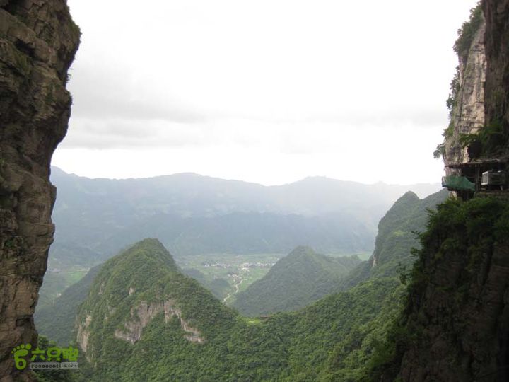 2013-7-3张家界天门山山顶-天门洞IMG_1361