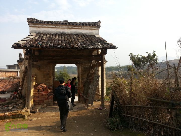 寻访CCTV4远方的家《明月之下有奇山》蟠龙寺农禅生活20140222_154209.E11B