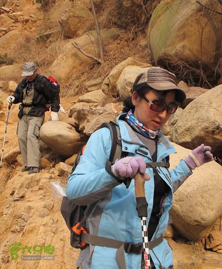 大河东-黑风口-121号电杆-虔女洞-石屋IMG_5047