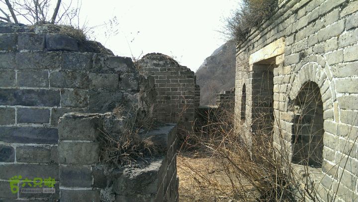 花场峪北沟……媳妇楼……拿子峪长城环穿楼橹完整