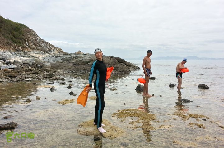 2014-03-27 三亚东岛+西岛串联横渡-创造新的历史！20140327_113443