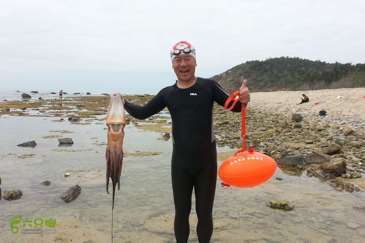 2014-03-27 三亚东岛+西岛串联横渡-创造新的历史！20140327_113515