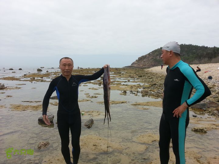 2014-03-27 三亚东岛+西岛串联横渡-创造新的历史！20140327_113606