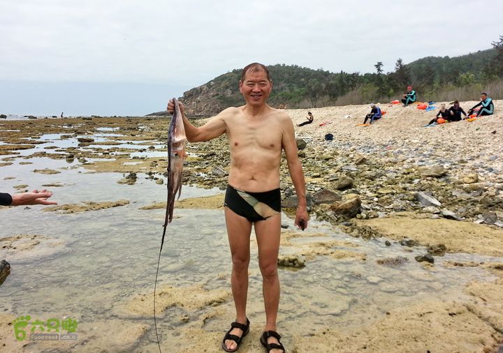 2014-03-27 三亚东岛+西岛串联横渡-创造新的历史！20140327_113642