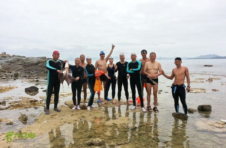 2014-03-27 三亚东岛+西岛串联横渡-创造新的历史！20140327_113825