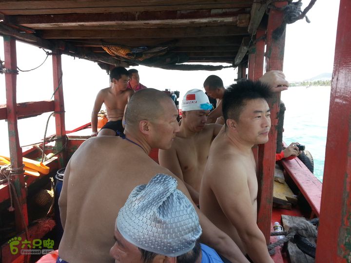 2014-03-27 三亚东岛+西岛串联横渡-创造新的历史！20140327_140335