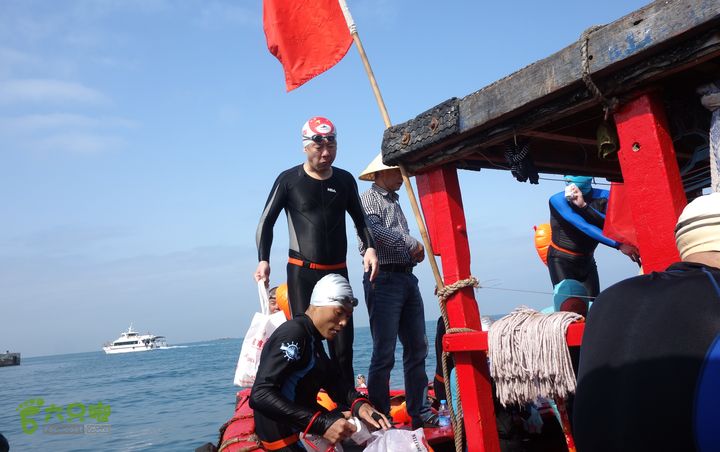 2014-03-27 三亚东岛+西岛串联横渡-创造新的历史！DSC08168