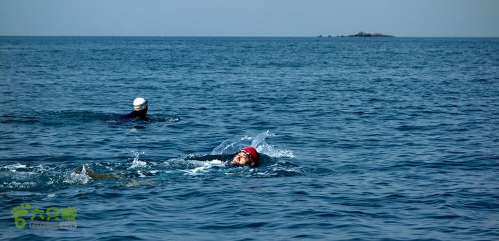 2014-03-27 三亚东岛+西岛串联横渡-创造新的历史！DSC08190