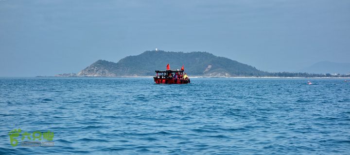 2014-03-27 三亚东岛+西岛串联横渡-创造新的历史！DSC08214