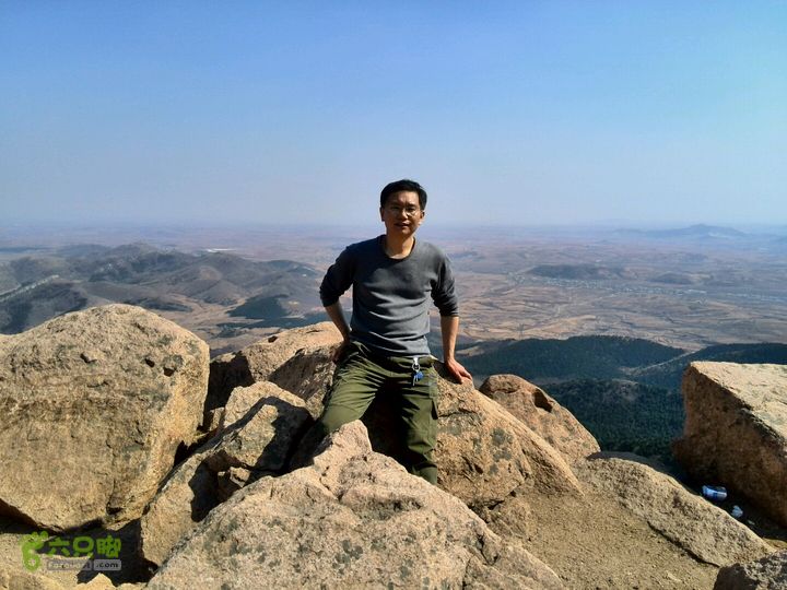 葫芦岛小虹螺山环穿梳妆台