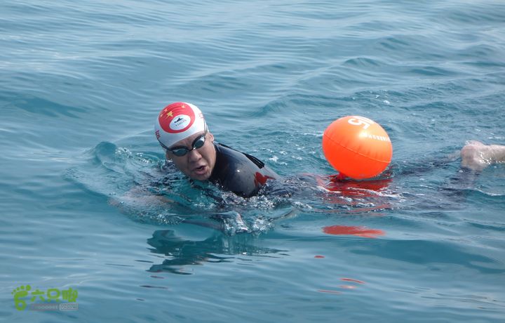 2014-03-27 三亚东岛+西岛串联横渡-创造新的历史！DSC08320