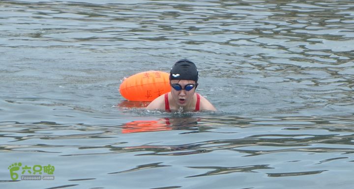 2014-03-27 三亚东岛+西岛串联横渡-创造新的历史！DSC08366