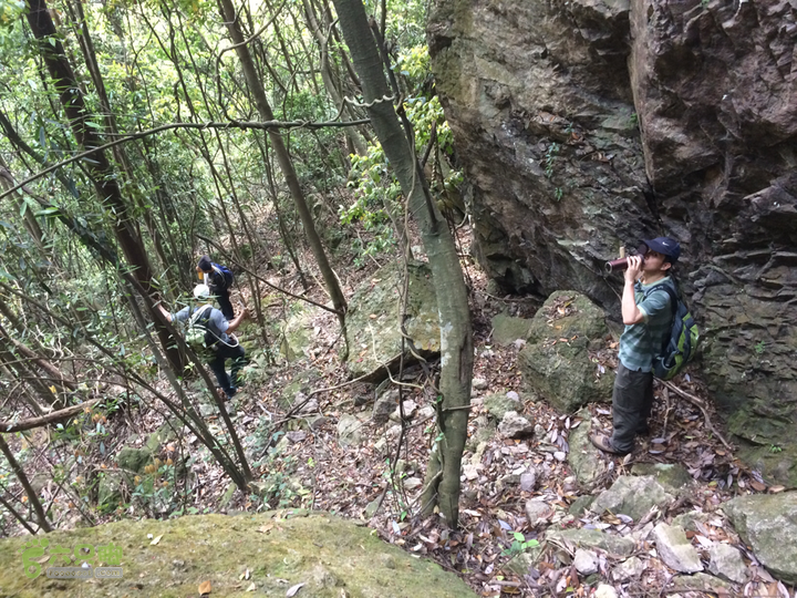 南阳林场穿越探迷十一重溪乌龙吐珠2014-04-19 13:31:12