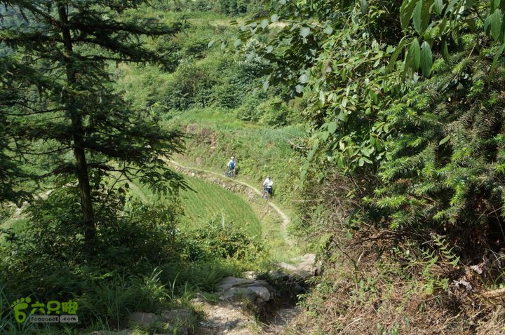 新邵川岩山穿透岱山穿越