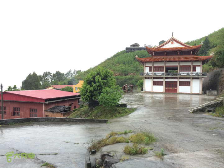 森林公园--升山寺下探路至动物园穿越2014-04-26 12:20:04