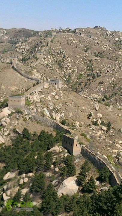 涞源长城：唐子沟-天桥村-杨兰峪-国道至浮图峪可见十六个楼子，这个角度适合落日时分拍