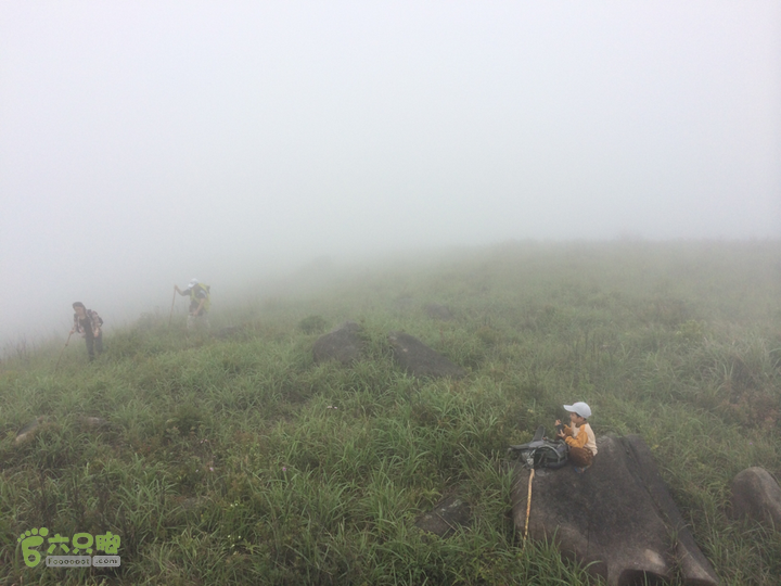 赤鲤村口观音亭--头梳山--火焰石山--金瓜石--观音桥圈越2014-05-10 12:18:02