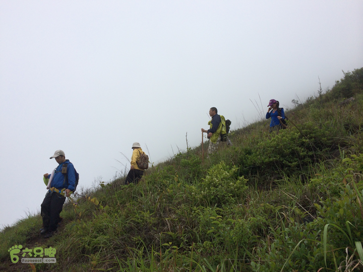 赤鲤村口观音亭--头梳山--火焰石山--金瓜石--观音桥圈越2014-05-10 13:56:56
