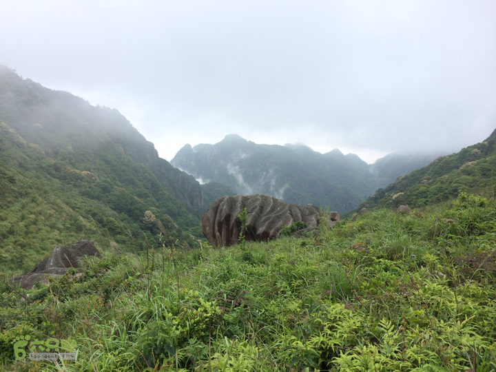 赤鲤村口观音亭--头梳山--火焰石山--金瓜石--观音桥圈越2014-05-10 14:08:13