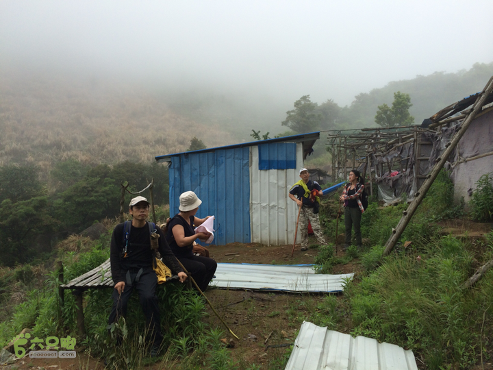 赤鲤村口观音亭--头梳山--火焰石山--金瓜石--观音桥圈越2014-05-10 11:40:34