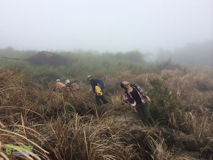 赤鲤村口观音亭--头梳山--火焰石山--金瓜石--观音桥圈越2014-05-10 11:48:46