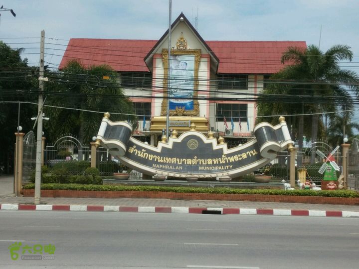 泰国考艾国家公园露营牠至素可泰`