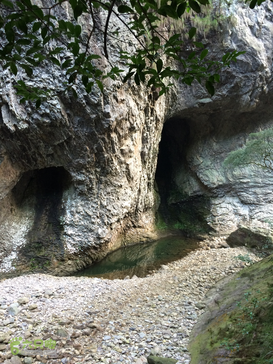 赤鲤村－金瓜石垭口－十字溪－鸟瞰瀑布－知音瀑布日行夜游记2014-09-27 16:27:29