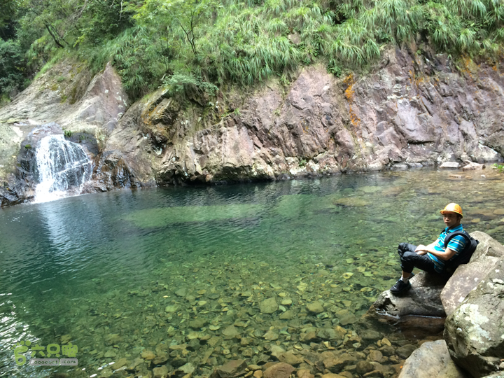 赤鲤村－金瓜石垭口－十字溪－鸟瞰瀑布－知音瀑布日行夜游记2014-09-27 14:35:18