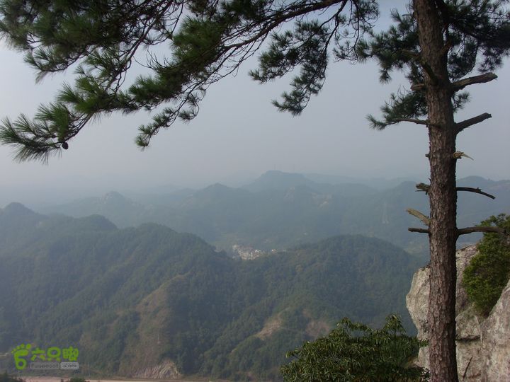 独走飞龙山SI852957