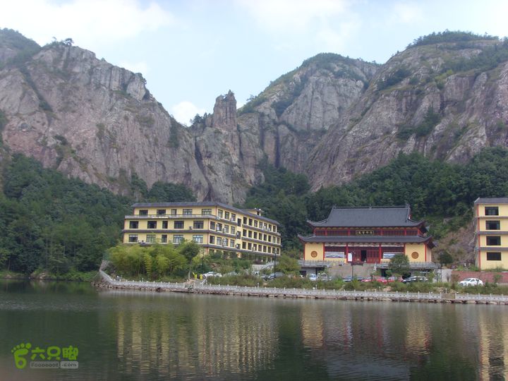 独走飞龙山SI853027